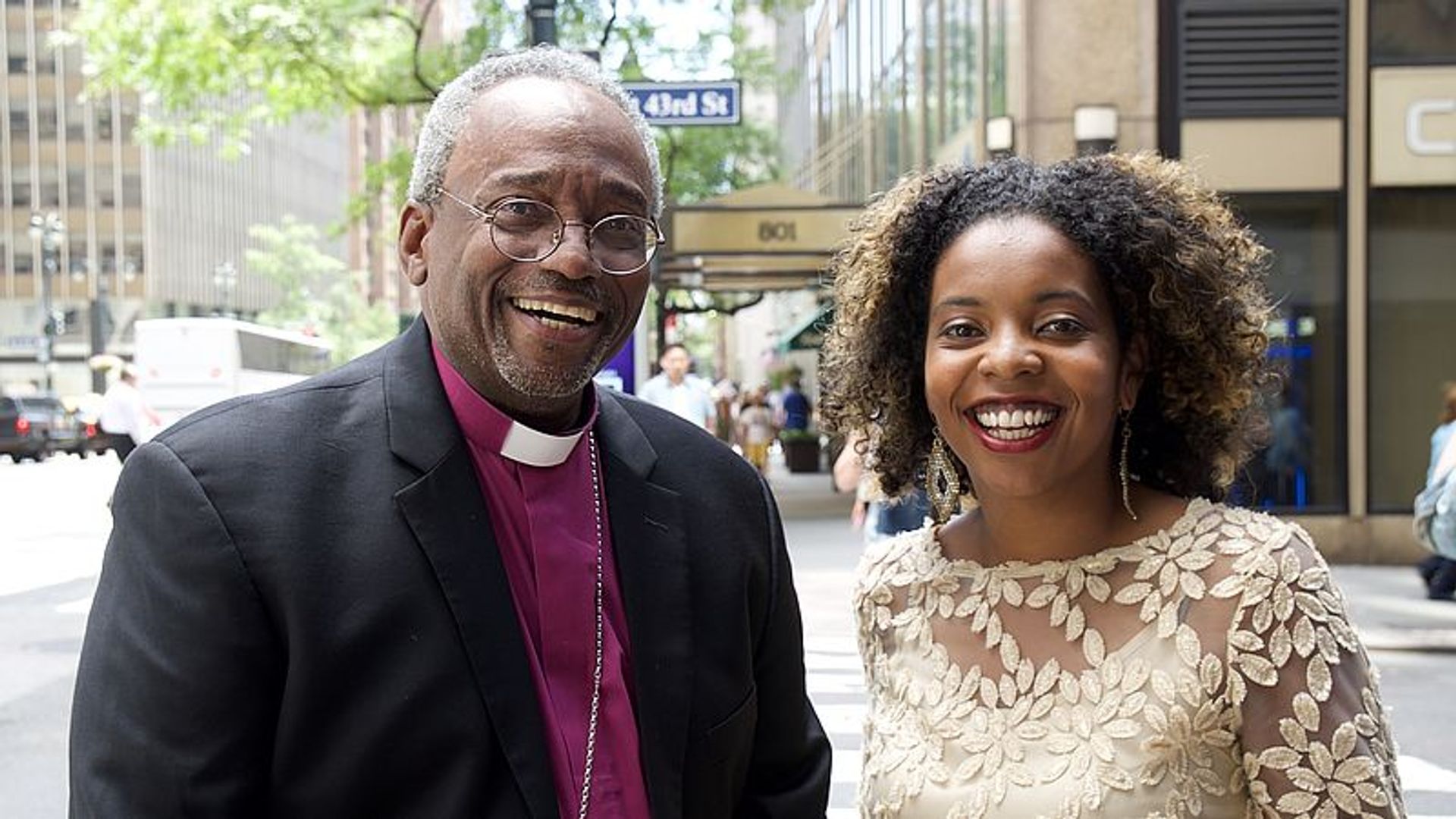 Lees ook: Michael Curry trapt EO-project 'Why Slavery?' af